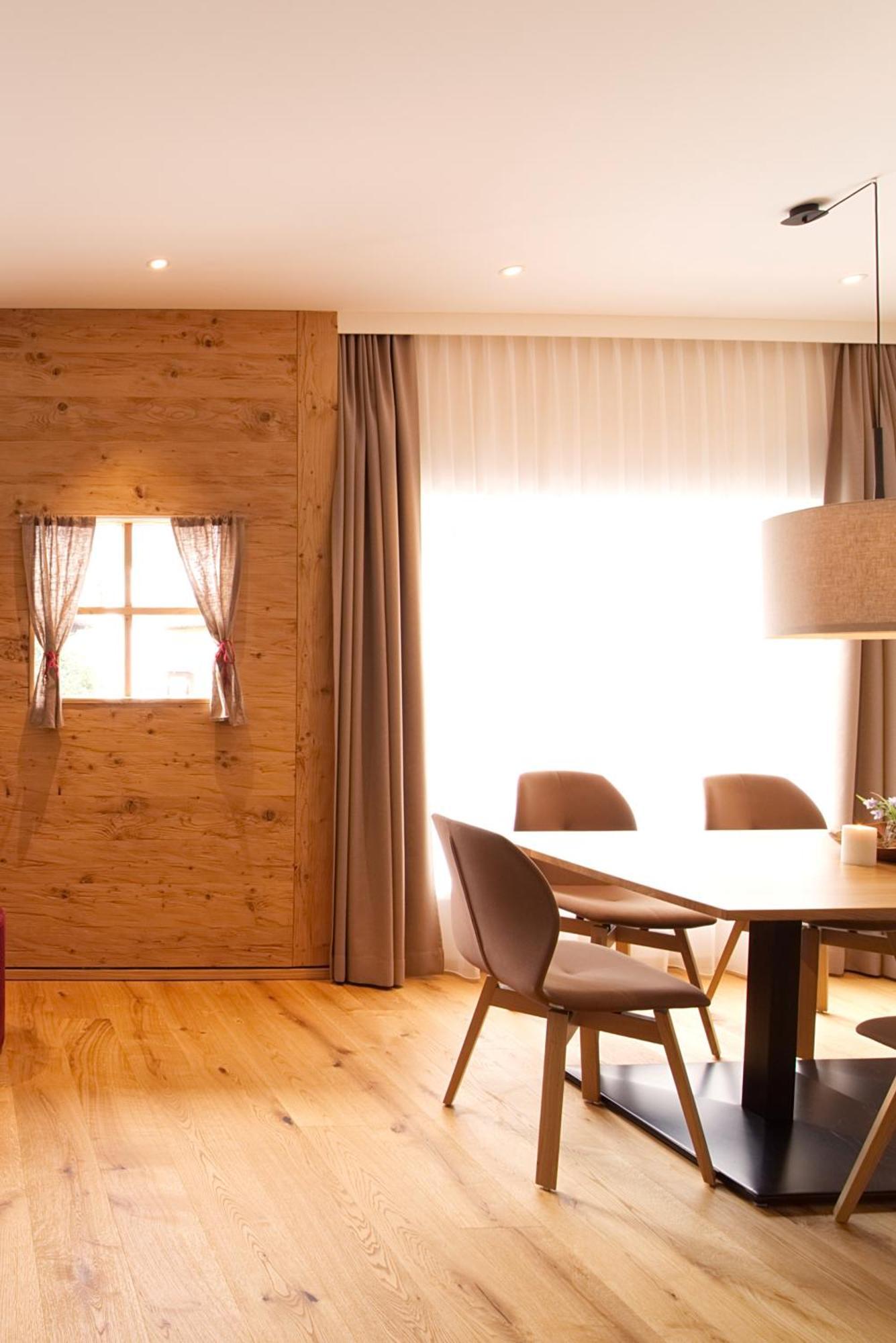 Adler Alpen Apartments Schruns Ngoại thất bức ảnh
